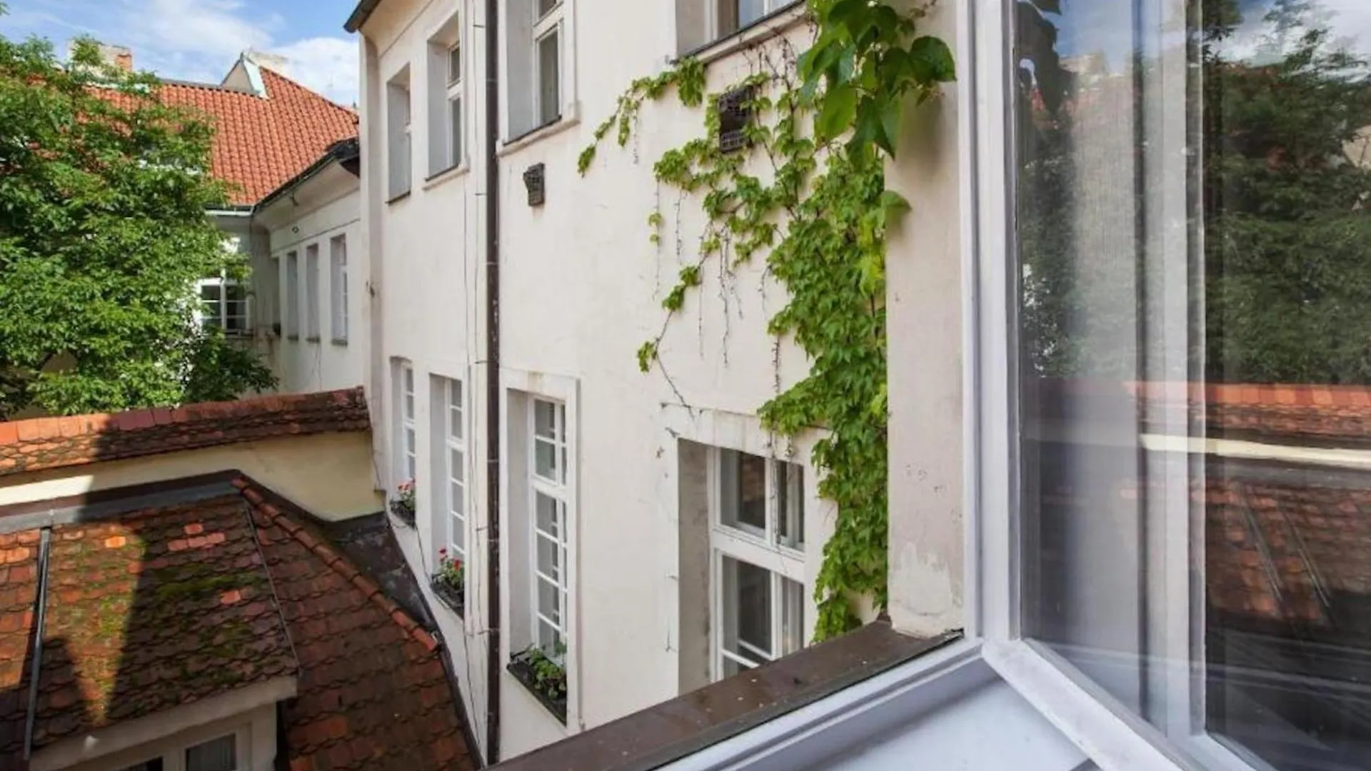 Apartment Old Town Home-3 By Interhome Praga