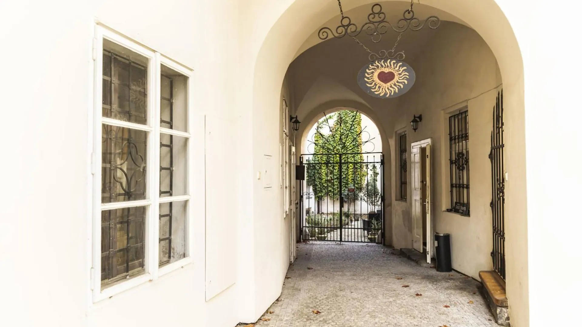 Apartment Old Town Home-3 By Interhome Praga República Checa